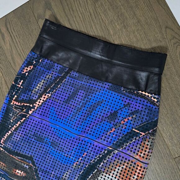 Akris Punto Perforated Faux Leather Midi Skirt in Blue Abstract Grafitti Print - Picture 6 of 14